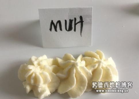 烘焙入门篇，这7款淡奶油评测，烘焙大师一定不会告诉你！