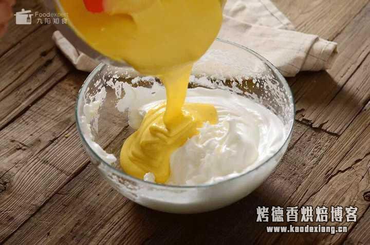 怎么用电饭煲做蛋糕?用普通面粉可以吗?