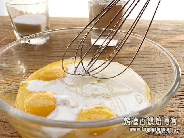 蒸蛋糕湿粘?塌陷?回缩?有腥味?没工具?看完这一篇帮你找答案