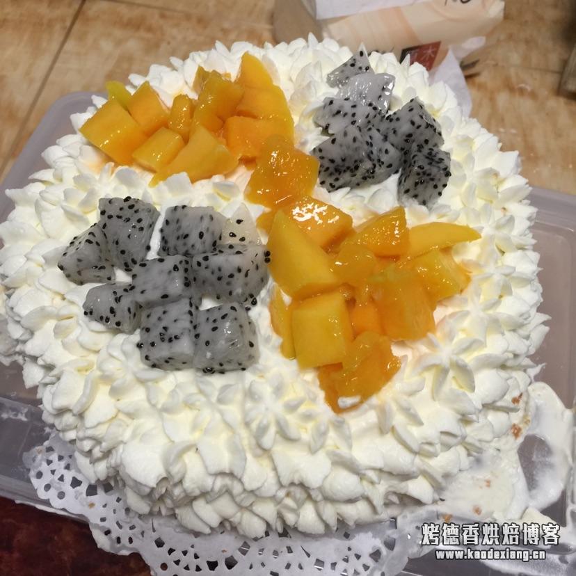 淡奶油怎么打发手动?淡奶油打发!