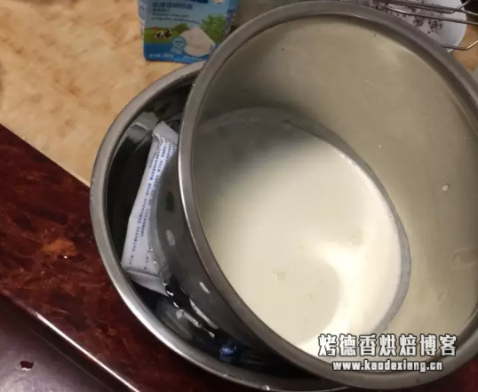 雀巢淡奶油，怎么打发，怎么加糖，一盒可以打出多少奶油？