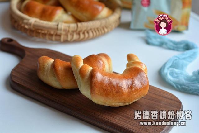 用剩下的淡奶油再也不发愁了,记住这个配方,天天有柔软面包吃