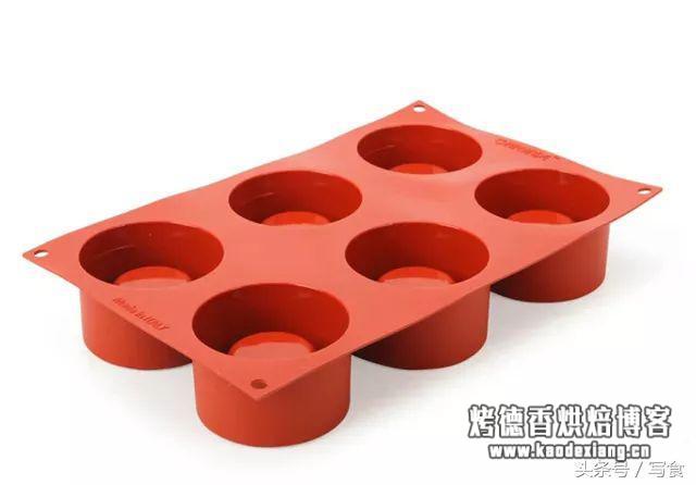 市面上烘焙模具这么多应该怎么选？搞懂模具的材质就不用担心买错
