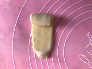 蛋黄酥，只需松弛一次的做法，适合新手 制作方法