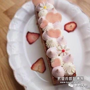 烘焙用什么淡奶油 烘焙必备！17种常用淡奶油/奶油霜调味，让你的蛋糕丰富起来~