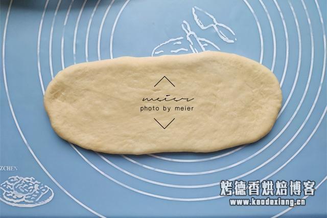 教你用面包机做出松软香甜的面包,过程详细,跟着做你也行!