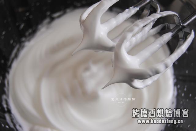 什么蛋糕能做到绵柔浪费了60个鸡蛋,总结了戚风蛋糕的详细做法,照着做,一次成功香软,入口即化?