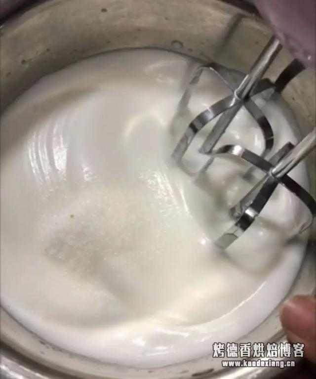 超弹性完美戚风蛋糕,详细教学步骤让你告别蛋糕失败八十一难
