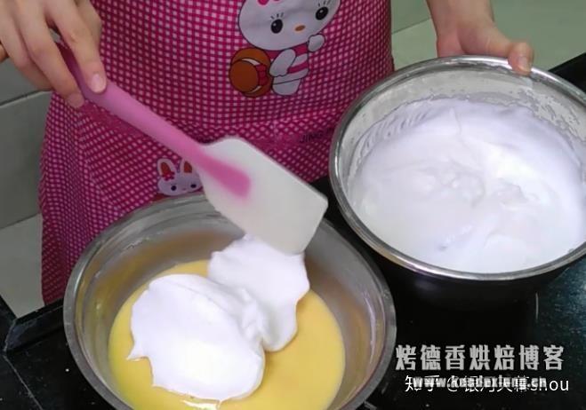 【蛋糕教程】教你戚风蛋糕零失败做法,蓬松柔软不塌陷,一次成功