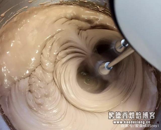 淡奶油怎么打发?如何打发淡奶油坚挺不易化?