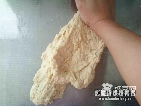不用面包机如何揉面团能揉出手套膜?
