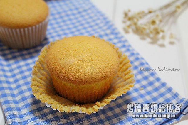 海绵蛋糕 超详细介绍入门级蛋糕的做法 一学即会