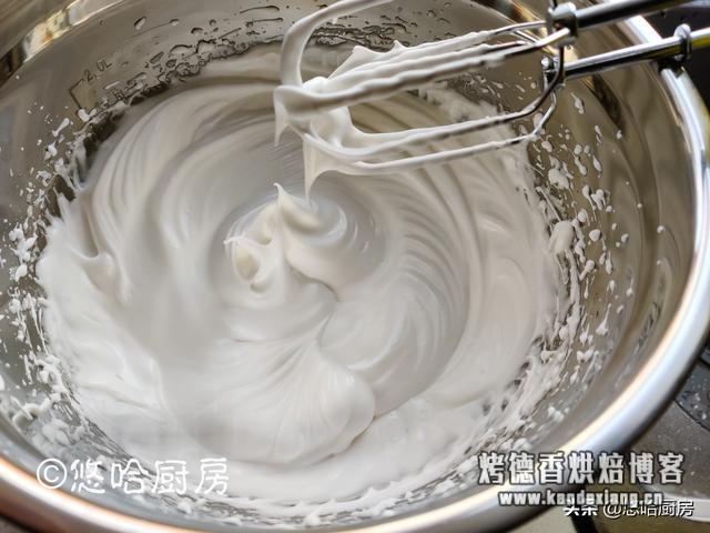 4个鸡蛋1碗面粉,分蛋打发操作,蛋糕不开裂不塌陷,轻松搞定