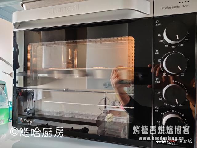 4个鸡蛋1碗面粉,分蛋打发操作,蛋糕不开裂不塌陷,轻松搞定