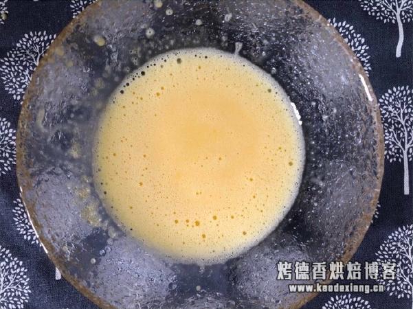 零失败的戚风蛋糕,松松软软味道好,再也不用买着吃了~宝宝辅食