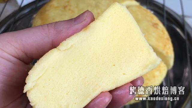 蒸蛋糕回缩的原因窍门 蒸蛋糕时,掌握这几个小技巧,保准松软细腻不回缩,比买的还好吃