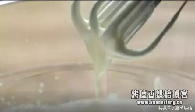 烘焙小课堂│如何打发淡奶油？