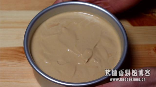 黑糖也能打发蛋白,注意这个步骤,闻着都想吃,戚风蛋糕N+3做法