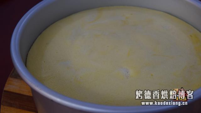 蛋糕最近火了,教你在家做蒸蛋糕,蓬松暄软不塌陷不开裂,零失败