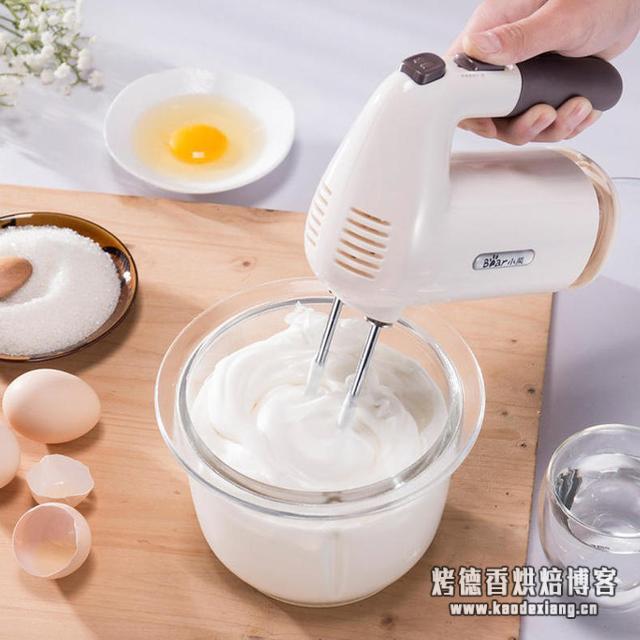 在家搞烘焙到底要准备点什么装备,不如今天就直接给大家科普一下
