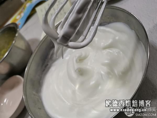 三大基础蛋糕胚:天使、戚风、海绵蛋糕的区别和100%成功做法!