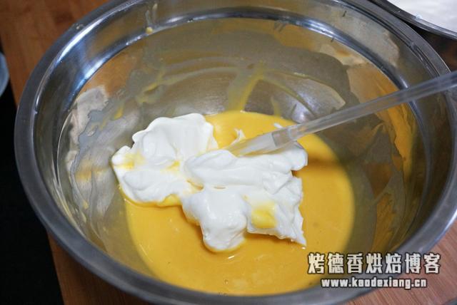 海绵蛋糕在家做,入口即化,全家都爱吃,一次吃不过瘾