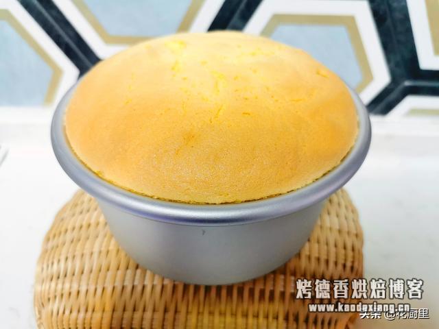 戚风蛋糕,最正确的比例和方法,一步步按照做,就能既松软又香甜