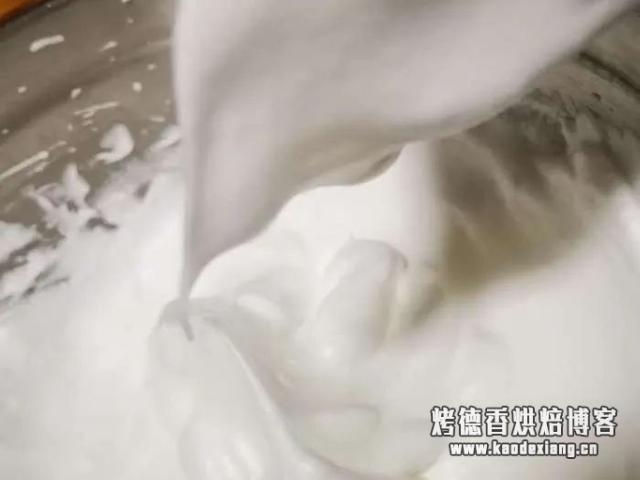史上最全!100分戚风技巧合集+0失败巧克力蛋糕食谱!
