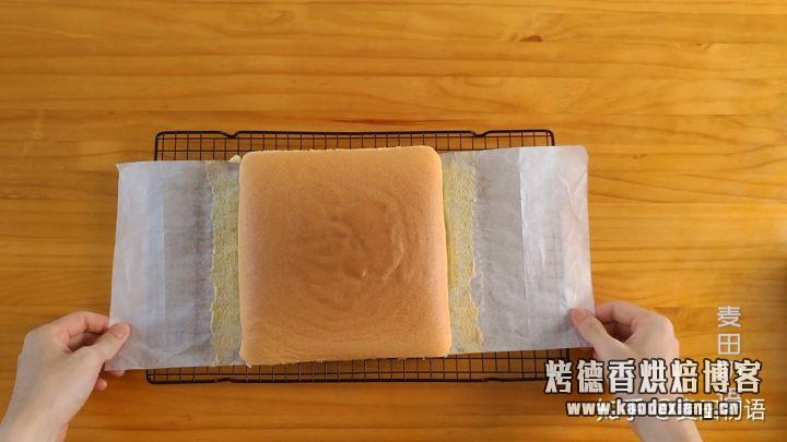 比戚风更简单,不凹不塌的古早味蛋糕,柔软细腻超好吃