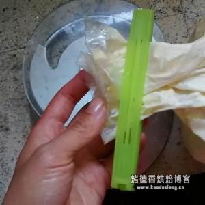 轻芝士蛋糕 制作方法