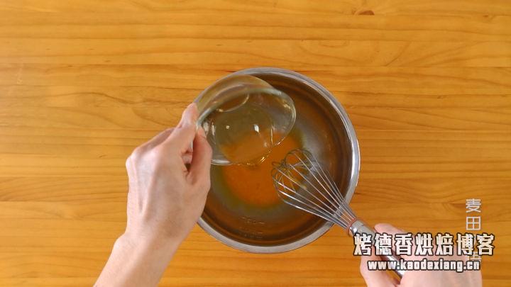 浓郁香滑的可可戚风蛋糕,难以抵抗的巧克力诱惑