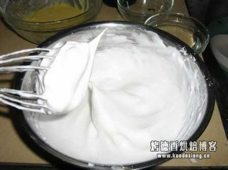 新手烘焙入门应该准备什么食材?