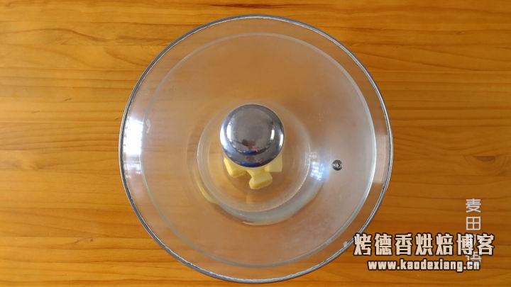 超火爆的坚果巧克力脆片,几分钟就能学会,咬一口咯嘣脆