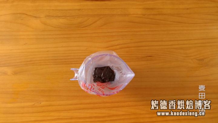 超火爆的坚果巧克力脆片,几分钟就能学会,咬一口咯嘣脆
