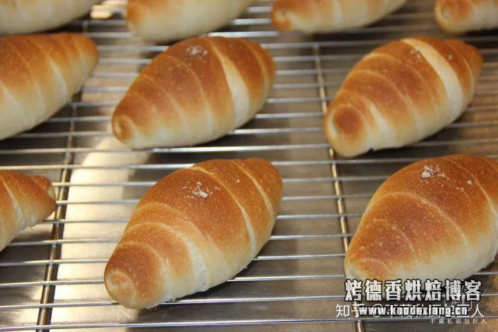 黄油用完了?用随手可得的油能代替做面包吗?