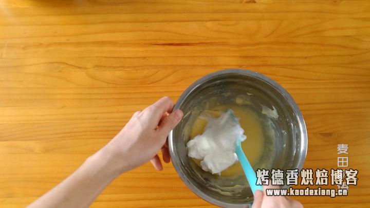 老师傅教你做网红肉松小贝,咸香松软回味无穷
