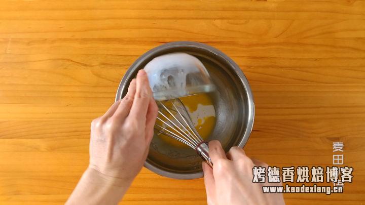 老师傅教你做网红肉松小贝,咸香松软回味无穷