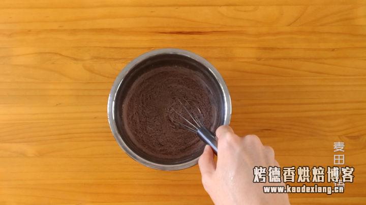 浓郁香滑的可可戚风蛋糕,难以抵抗的巧克力诱惑
