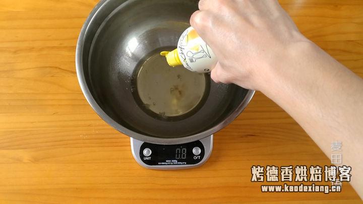 老师傅教你做网红肉松小贝,咸香松软回味无穷