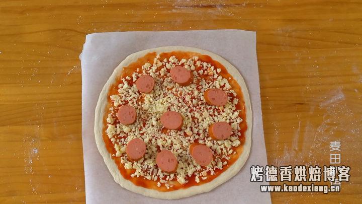 教你做正宗的意式披萨,饼底酥脆内馅软嫩,比外面好吃太多了