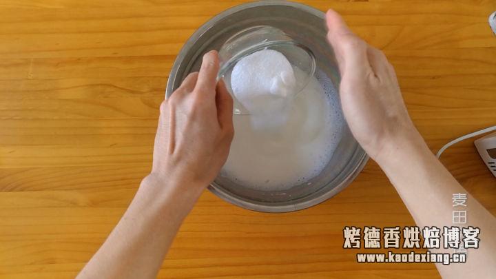 浓郁香滑的可可戚风蛋糕,难以抵抗的巧克力诱惑