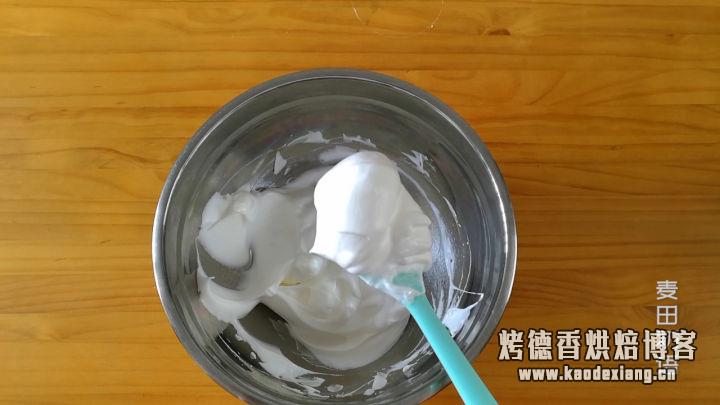 老师傅教你做网红肉松小贝,咸香松软回味无穷