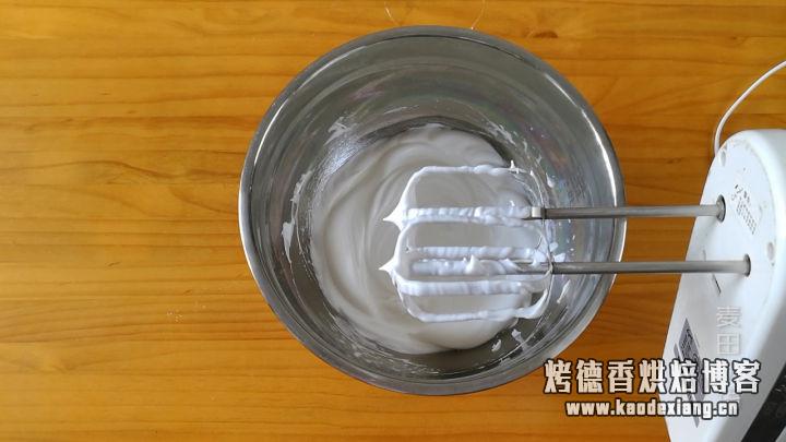 老师傅教你做网红肉松小贝,咸香松软回味无穷