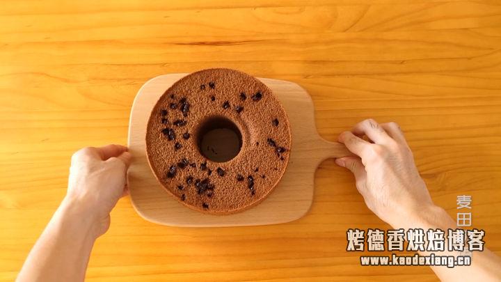 浓郁香滑的可可戚风蛋糕,难以抵抗的巧克力诱惑