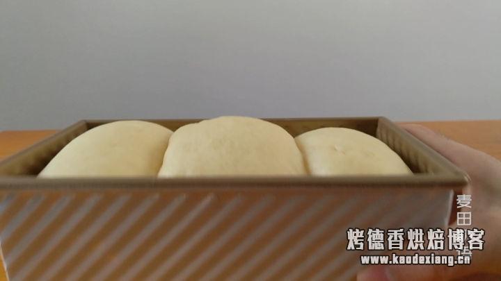 吐司能拥有蛋糕般的口感?这款布里欧修吐司做到了
