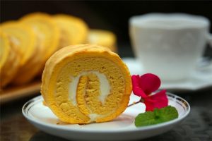 原来经典的虎皮蛋糕卷做法这么简单,教你在家做,家里人都爱吃