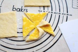 万能的千层酥皮---叉烧酥做法