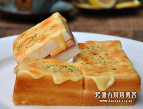 马苏里拉芝士吐司做法