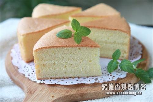 10寸戚风蛋糕的配料表，选对配方很简单。