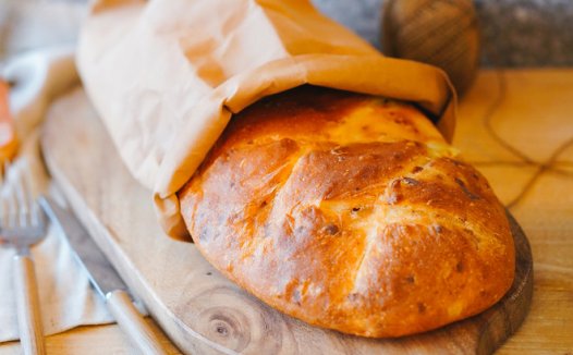 不用出膜一样好吃:免揉面包 制作方法